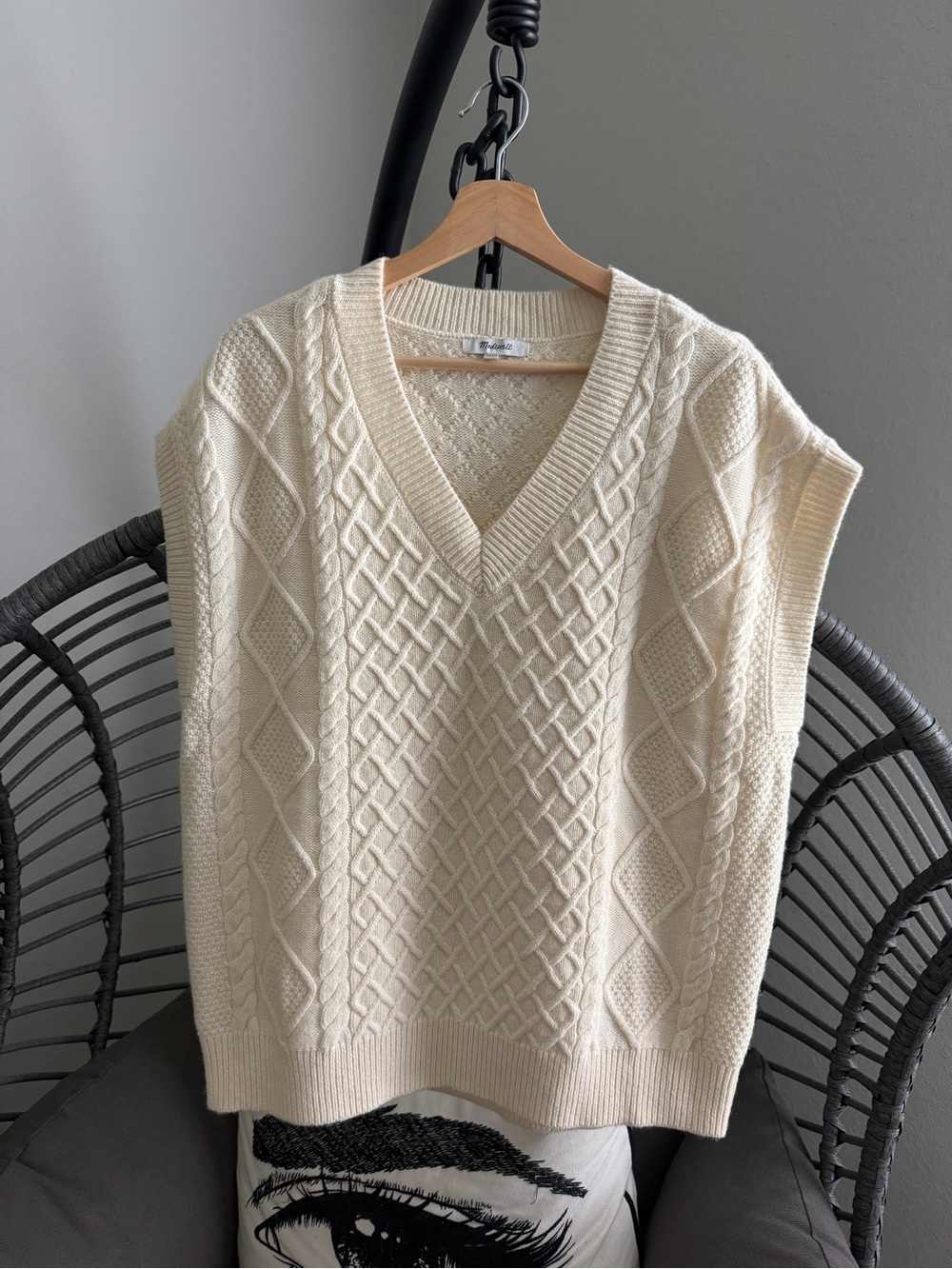 New Madewell Cream Cable Knit V-Neck Sweater M - Picture 1 of 6